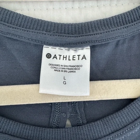 Athleta With Ease Open Back Tank blue gray size large - Picture 2 of 9